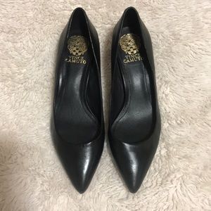 Vince Camuto Black Leather Pumps